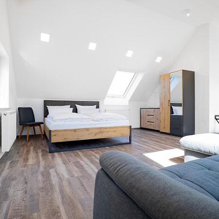 Landhotel Kirchberg 컬크버그엔더젝스트 외부 사진
